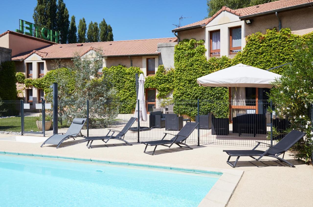 Logis Des Trois Massifs Hotel Claix  Bagian luar foto