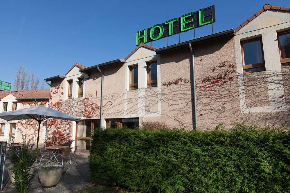 Logis Des Trois Massifs Hotel Claix  Bagian luar foto